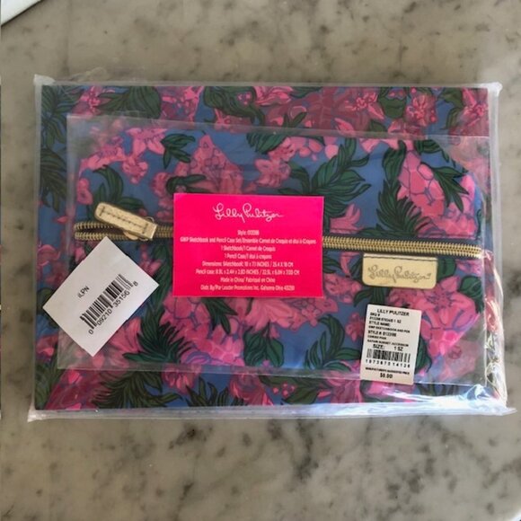 LILLY PULITZER Sketchbook & Pencil Case Cerise Pink Safari Sunset - Picture 4 of 10